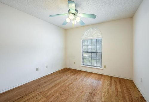 1305 Kilkee Ct, Garland TX 75044-3528 exterior