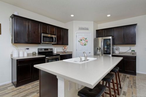 1821 Jade Ave, Denver CO 80603-5867 exterior