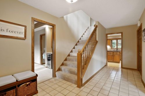 8743 Highwood Way, Saint Paul MN  55124-9456 exterior