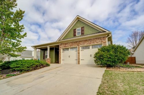 303 Rippling Dr, Ball Ground, GA 30107-6026