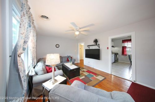 64 Belshaw Ave, Tinton Falls NJ 07724-2929 exterior