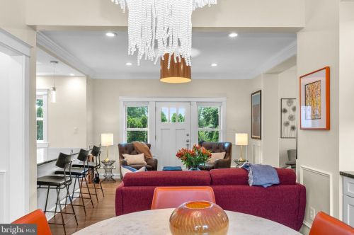 8409 Grove St, Silver Spring MD 20910-4761 exterior