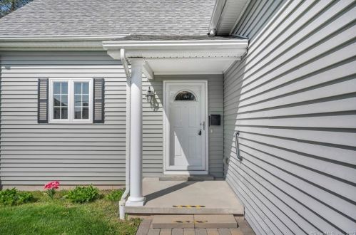 437 Fowler Ave, Middletown, CT 06457-5344