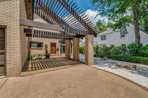 3520 Lenox Dr, Fort Worth, TX 76107-1733