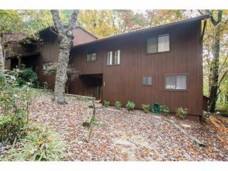 1695 Terrell Ridge Dr, Marietta, GA 30067-6017