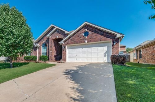 403 Canadian Trl, Midlothian TX  76063-7563 exterior