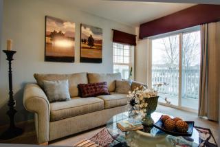 20700 Trailwalk Dr, Beaverton OR  97006-4798 exterior