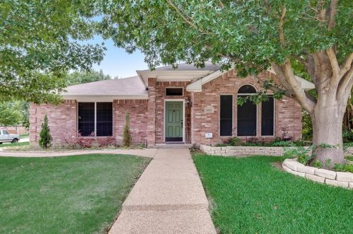 1001 Carolina Ave, Midlothian, TX 76065-6781