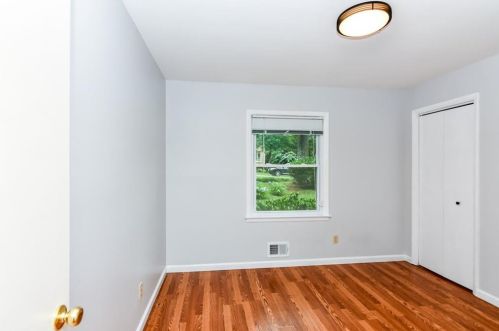 2228 Meadowvale Dr, Atlanta GA  30345-3543 exterior