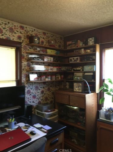5653 Lewis Ave, Riverside CA  92503-8626 exterior