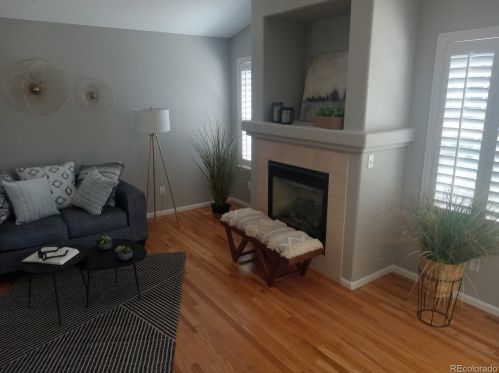 16486 Phillips Pl, Englewood CO 80112-4617 exterior