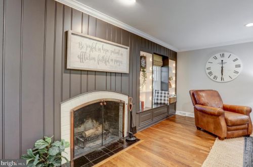 1220 Country Club Dr, Lancaster PA  17601-5208 exterior