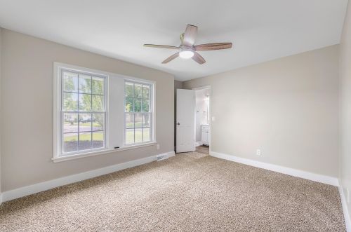 256 Columbia Dr, Ladson SC  29456-6208 exterior