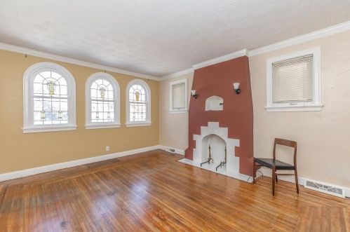 1418 Covedale Ave, Cincinnati OH  45238-3815 exterior