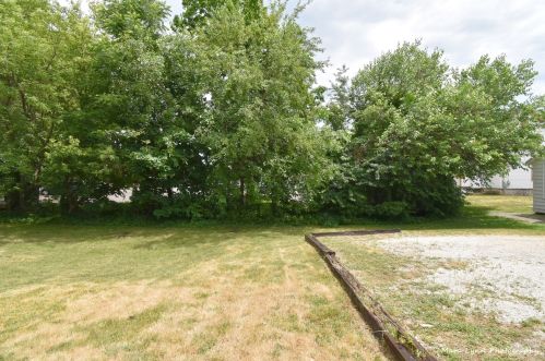 459 State St, Sycamore IL  60178-1515 exterior