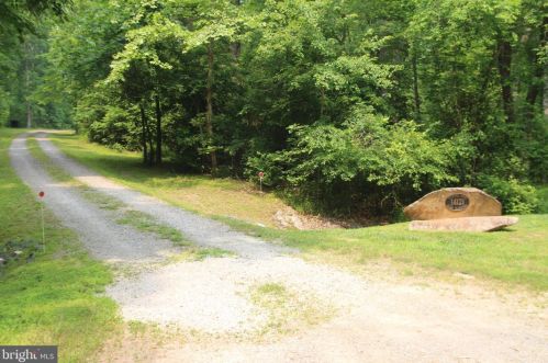 14121 Cedar Plantation Rd, Spotsylvania, VA 22551-5664