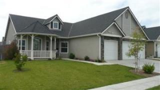 3081 Arroyo Ave, Fresno, CA 93727-9112