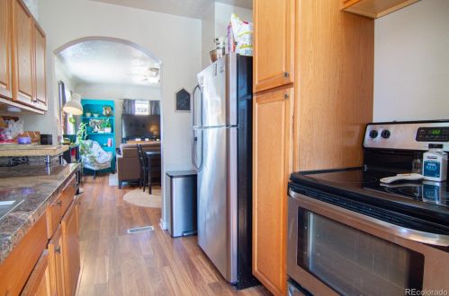 2038 6th Ave, Greeley CO  80631-7106 exterior