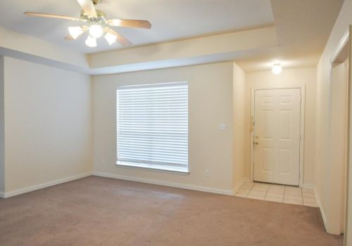 5110 Canton St, Greenville, TX 75402-6250