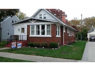 2807 Oakwood St, Erie, PA 16508-1226