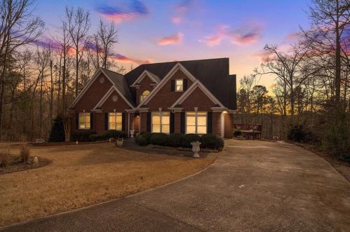 105 Wildflower Trl, Oxford, GA 30054-2645