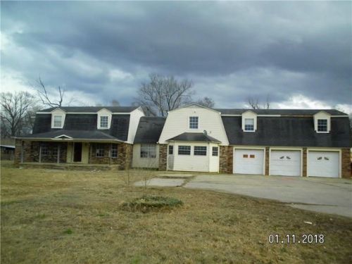 3275 Blueberry Rd, Bates, AR 72958-7308