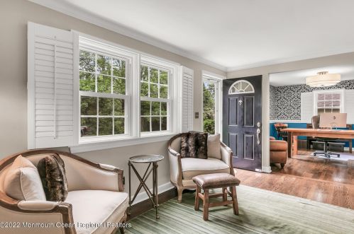 174 White St, Tinton Falls NJ exterior