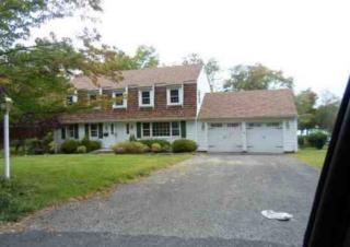 3 Grove Ter, Sparta, NJ 07871-1313