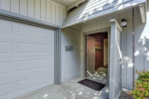 457 Hickory Ln, San Rafael, CA 94903-2437