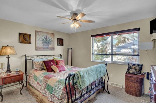 7035 Euclid Dr, Englewood CO 80111-4669 exterior