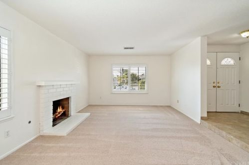 6809 Mango St, Rancho Cucamonga, CA 91701-5320