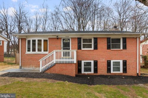 13429 Kingsman Rd, Woodbridge, VA 22193-4844