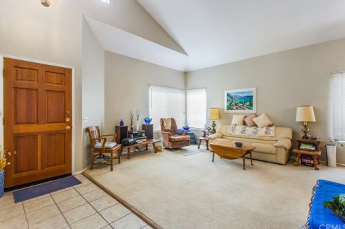 5018 Trojan Ct, Riverside CA  92507-6056 exterior