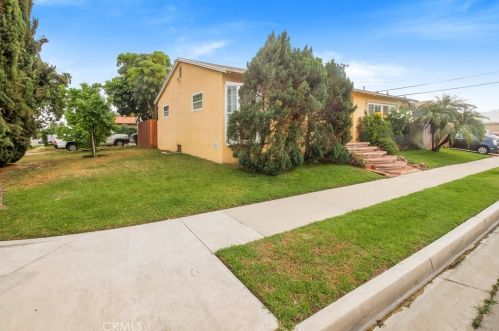 2502 Houston Ave, Anaheim CA  92801-1433 exterior
