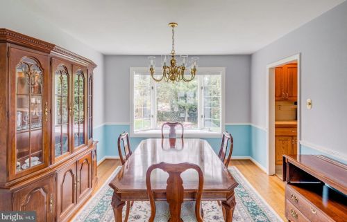 852 Wayside Ln, Haddonfield NJ 08033-1047 exterior