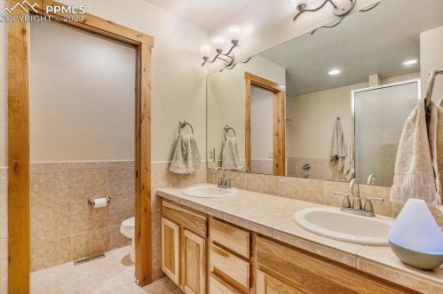 130 Elk Grove Ln, Woodland Park CO 80863-9158 exterior