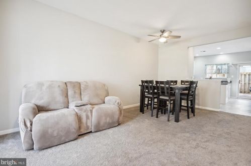2419 Dew Meadow Ct, Herndon VA  20171-3079 exterior