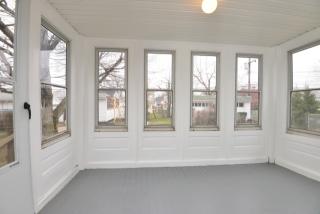 4033 Wilmington Rd, Cleveland OH  44121-2617 exterior