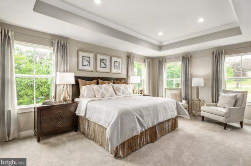 212 Tyler Dr, Hanover PA exterior