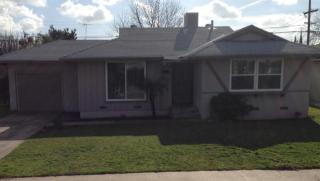 1829 Sussex Way, Fresno, CA 93705-1864