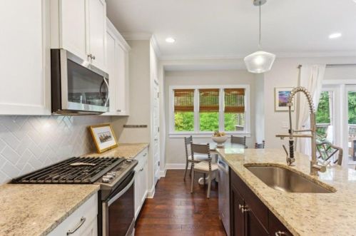 1734 Ellen St, Atlanta GA  30318-2712 exterior