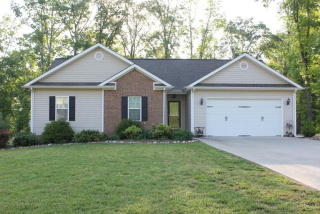 1070 Durham St, Dalton, GA 30721-1794