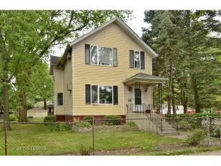 2034 Maple Ave, Evanston, IL 60201-3114