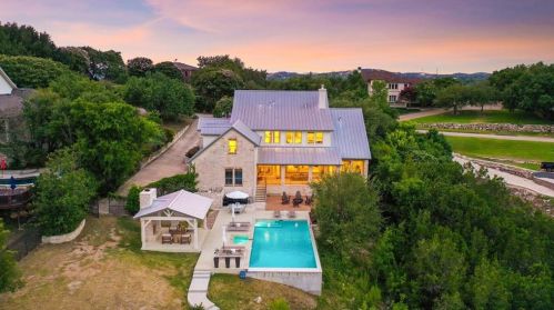 3314 Far View Dr, Austin TX  78730-3303 exterior