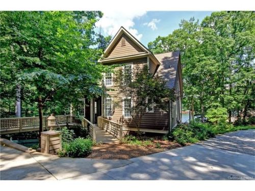 427 Stillwater Rd, Bells Cross Roads, NC 28166-8694