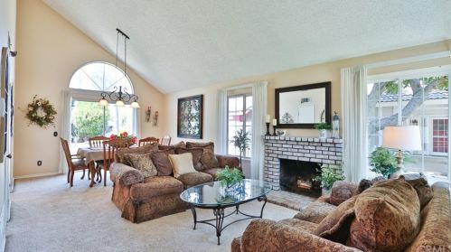 11236 Lambert Dr, Riverside, CA 92503-5845
