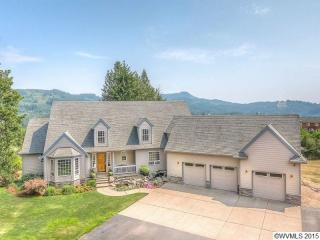 38532 Fernwood Dr, Gaston, OR 97119-8585