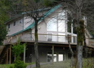 33721 Oak Flat Rd, Agness, OR 97406-9708