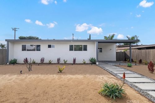 15374 Midcrest Dr, Whittier CA  90604-2336 exterior