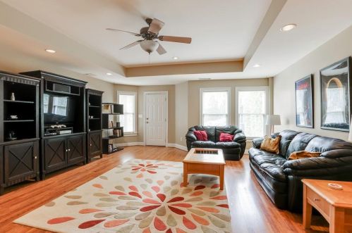 2556 Brookline Cir, Atlanta GA  30319-3693 exterior
